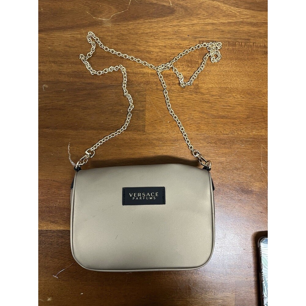 Versace Gold Shoulder Bag Chain Accents Zip Closure Gold Hardware Inner Pockets
